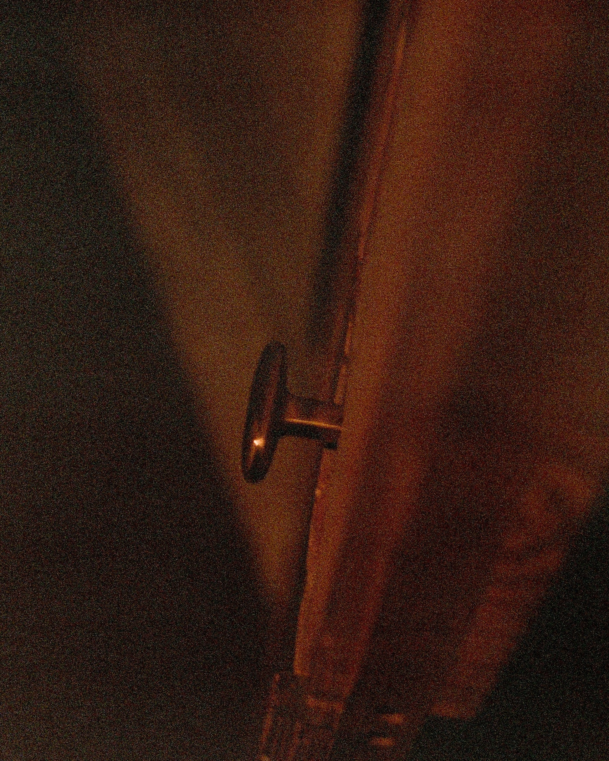 Oval Knob/Hook Hardware