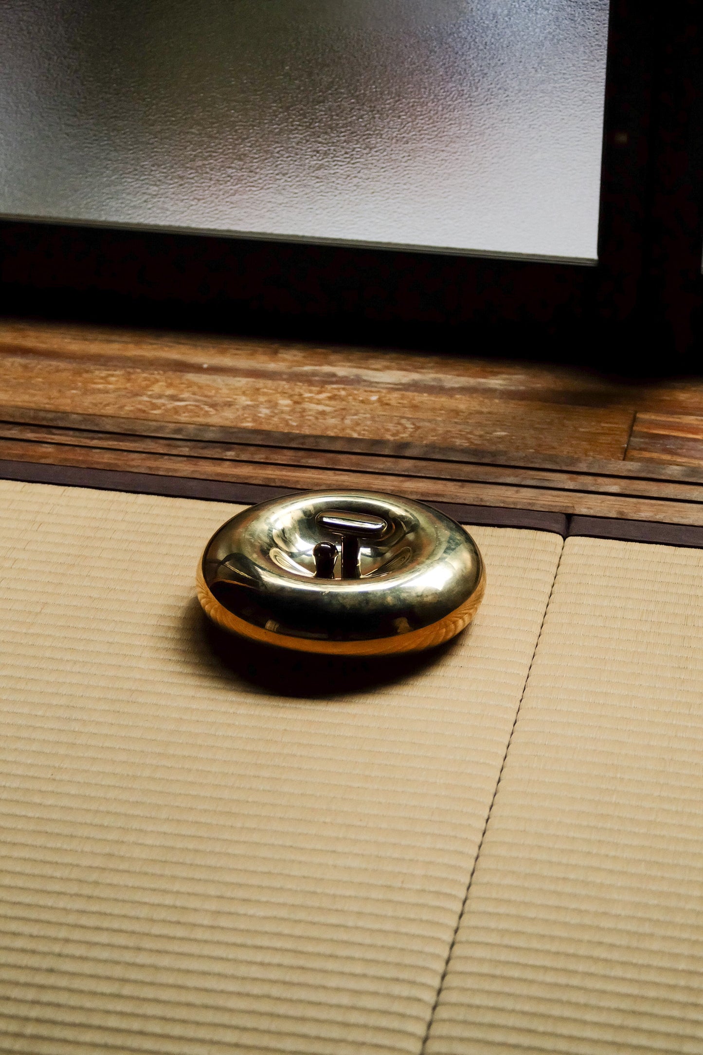 Oval Knob/Hook Hardware