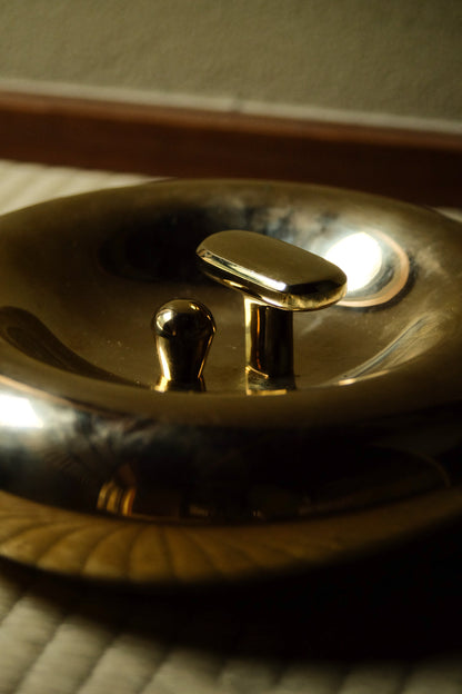 Oval Knob/Hook Hardware