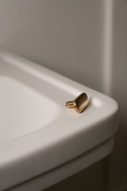 Oval Knob/Hook Hardware