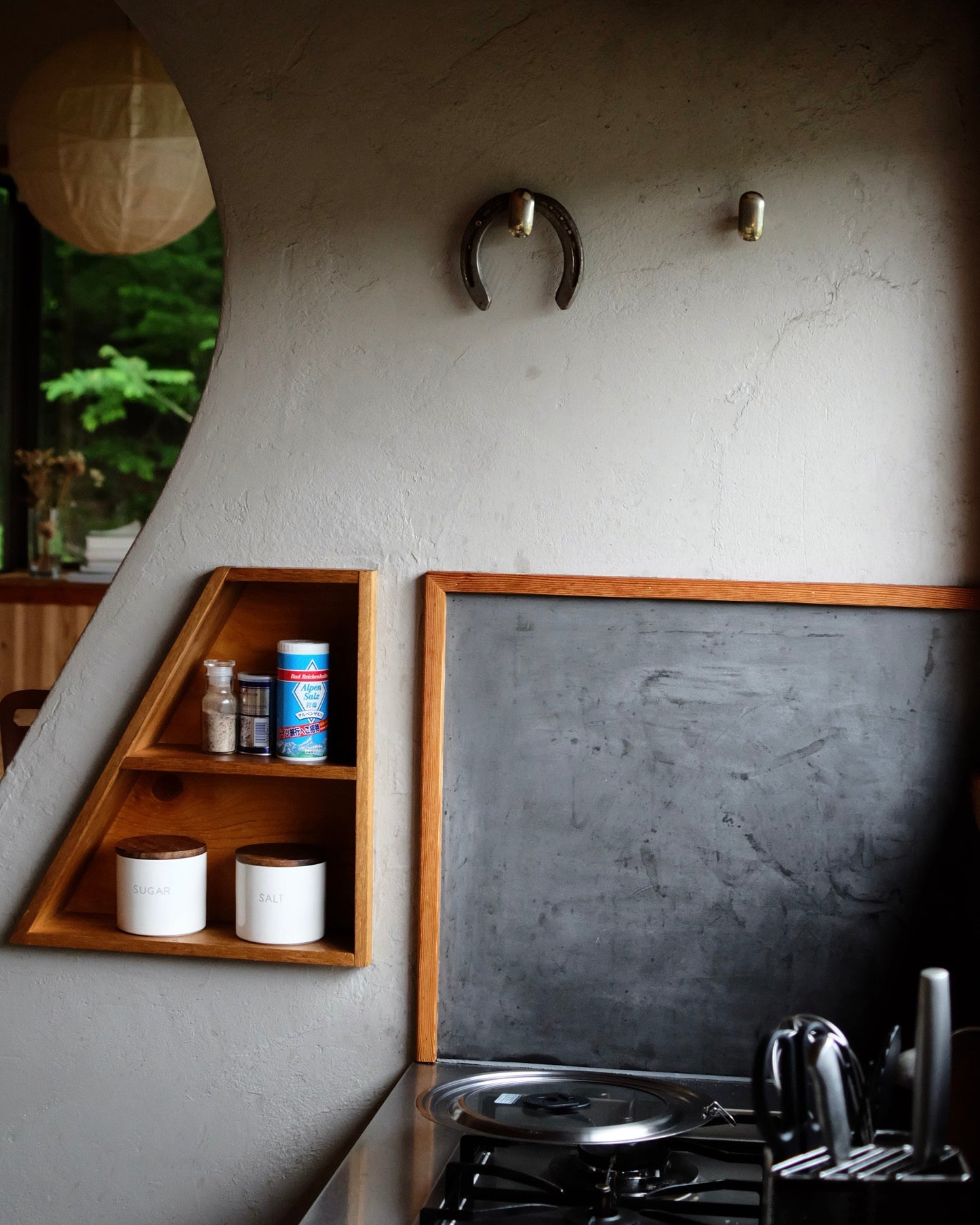 Oval Knob/Hook Hardware