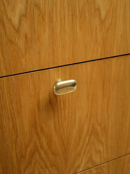 Oval Knob/Hook Hardware