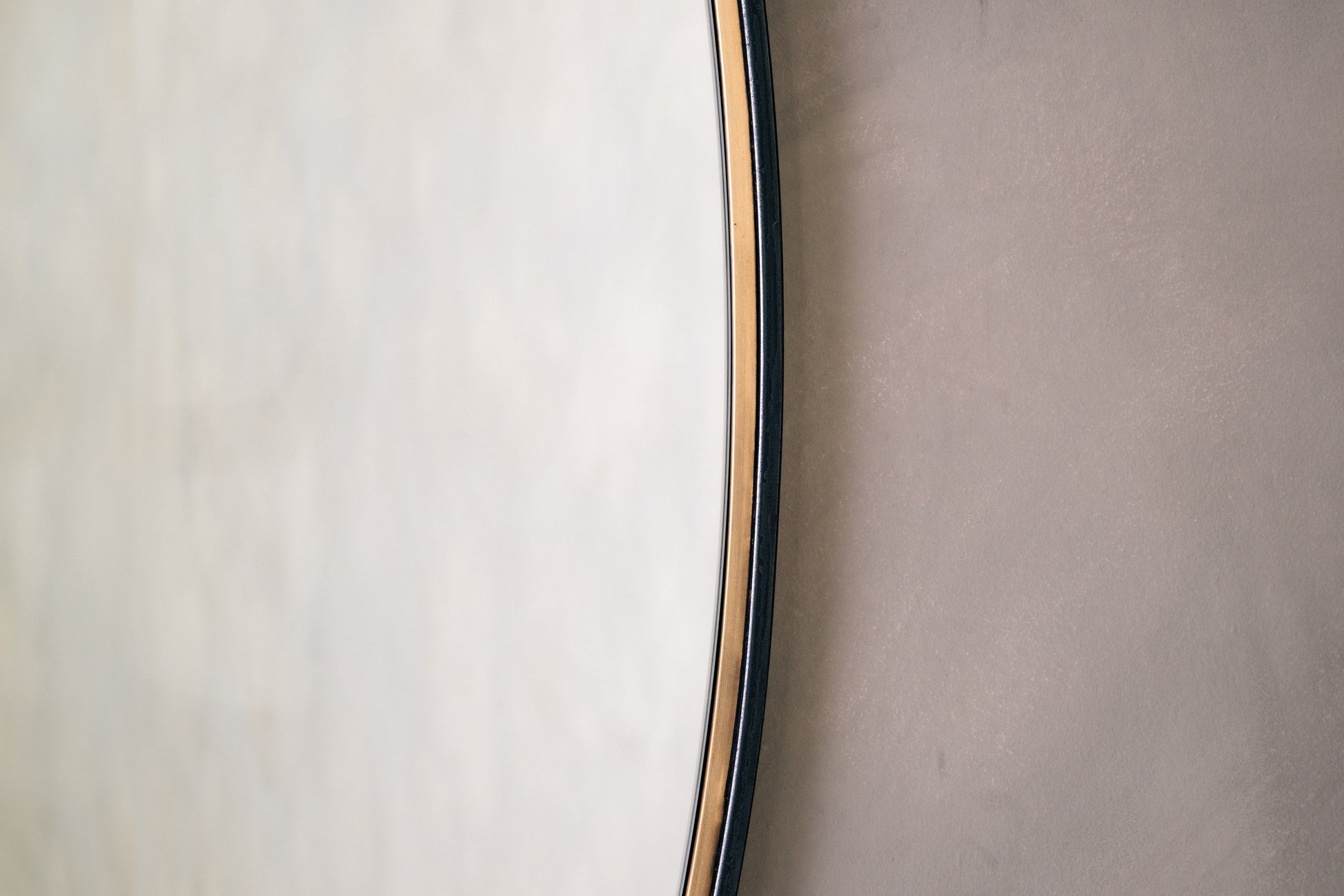 Oval Tyne Mirror Mirrors