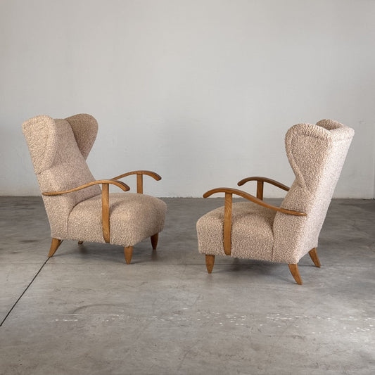 Pair of Italian Modernist Wing Chairs by Melchiorre Bega, 1940s Chairs