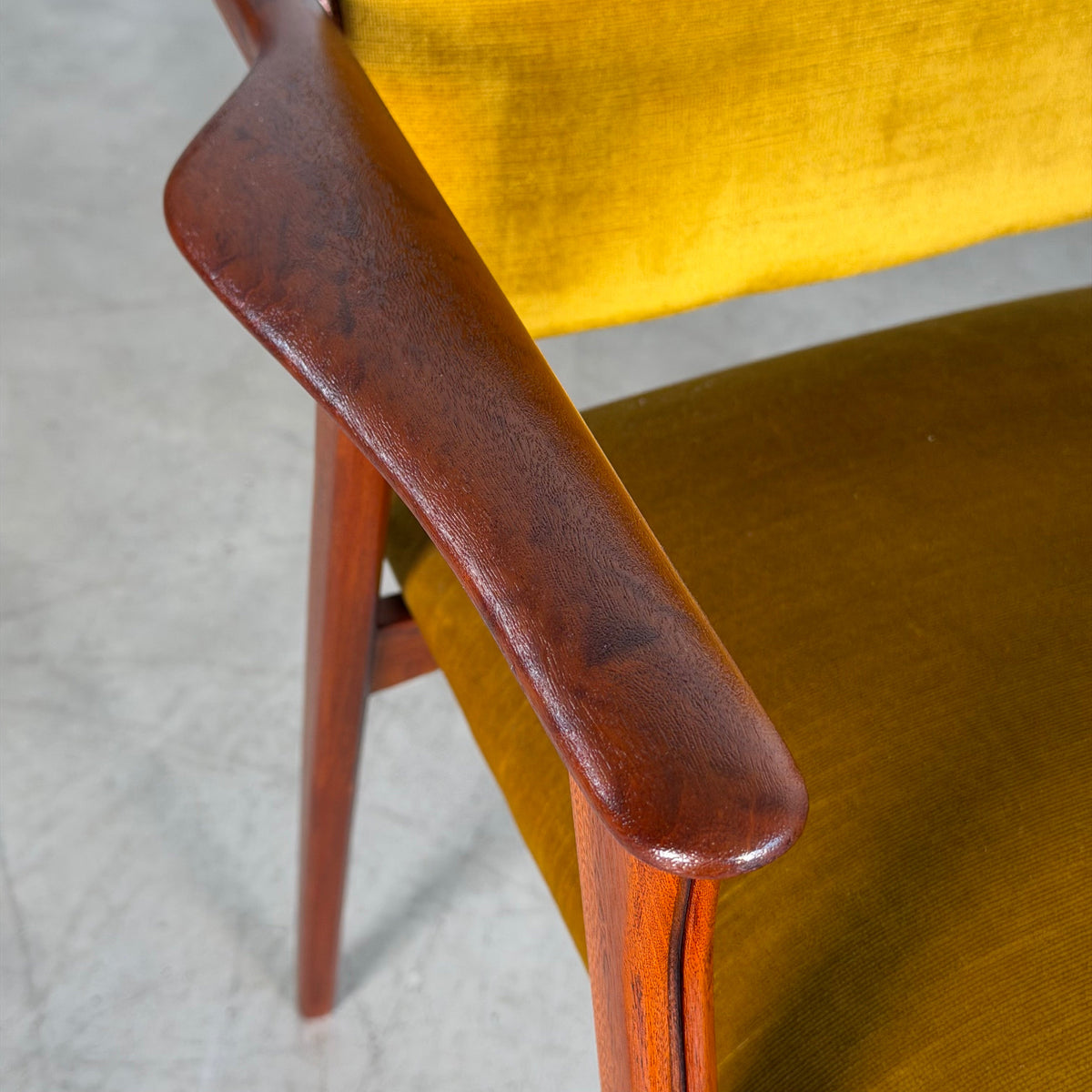 Pair of Armchairs by Franco Albini for Poggi, Original Velvet, 1960s Armchairs