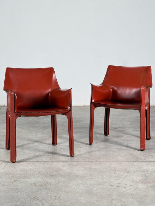 Pair of Cab 413 Armchairs by Mario Bellini for Cassina in Original Bulgarian Red Leather Chairs
