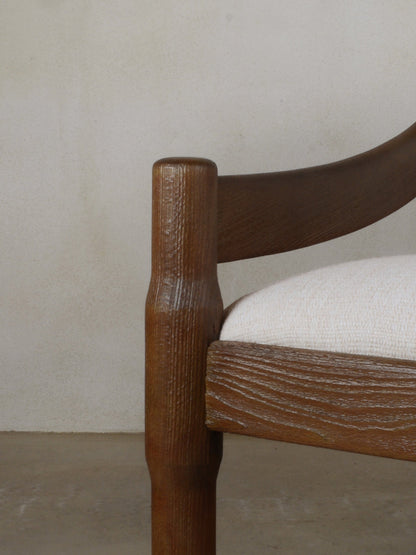 Pair of Carimate 930 Armchair by Vico Magistretti, 1960 Chairs