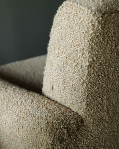 Pair of Carlton Lounge Chairs Chairs