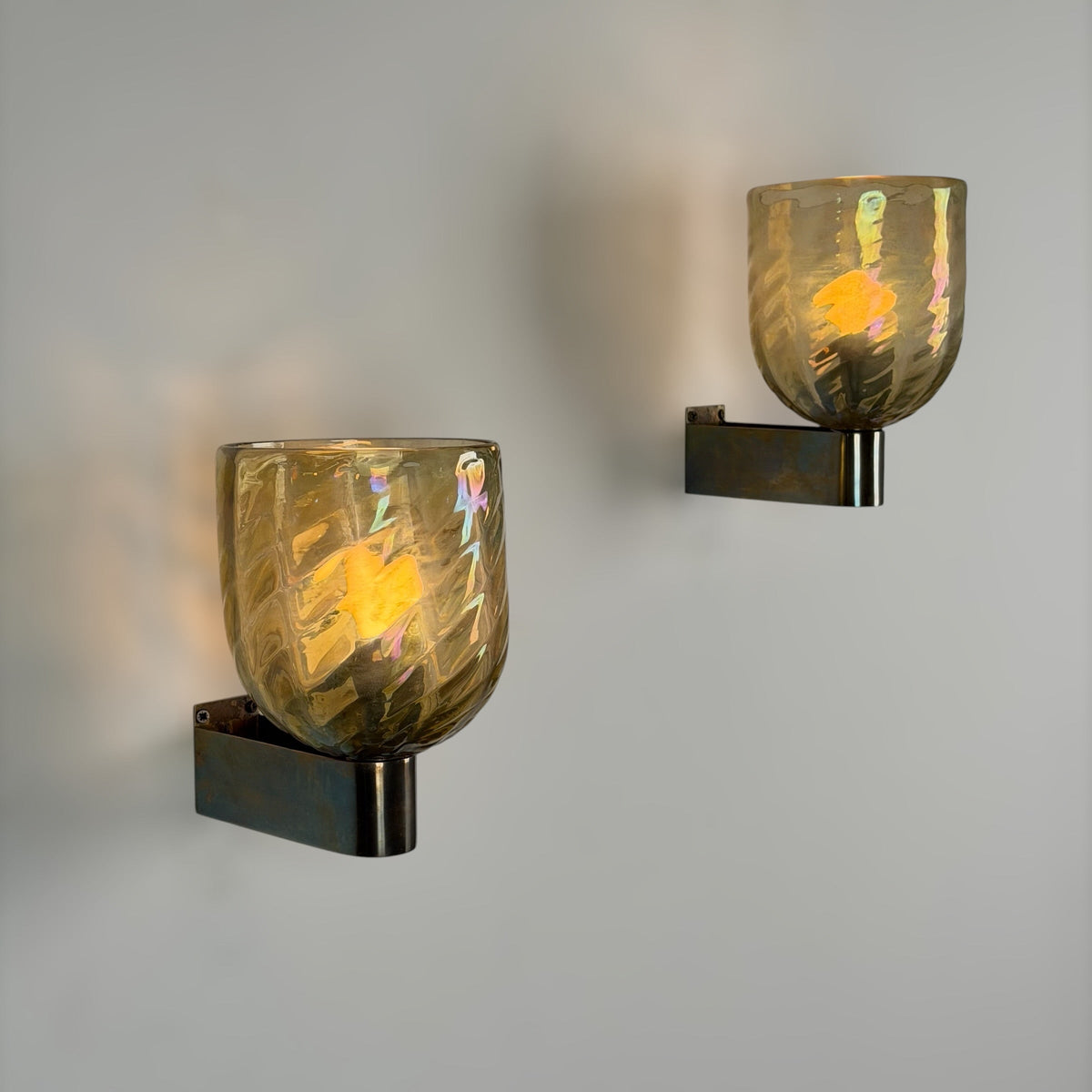 Pair of Iridescent Hammered Murano Glass Wall Sconces by Archimede Seguso, 1940s Sconces