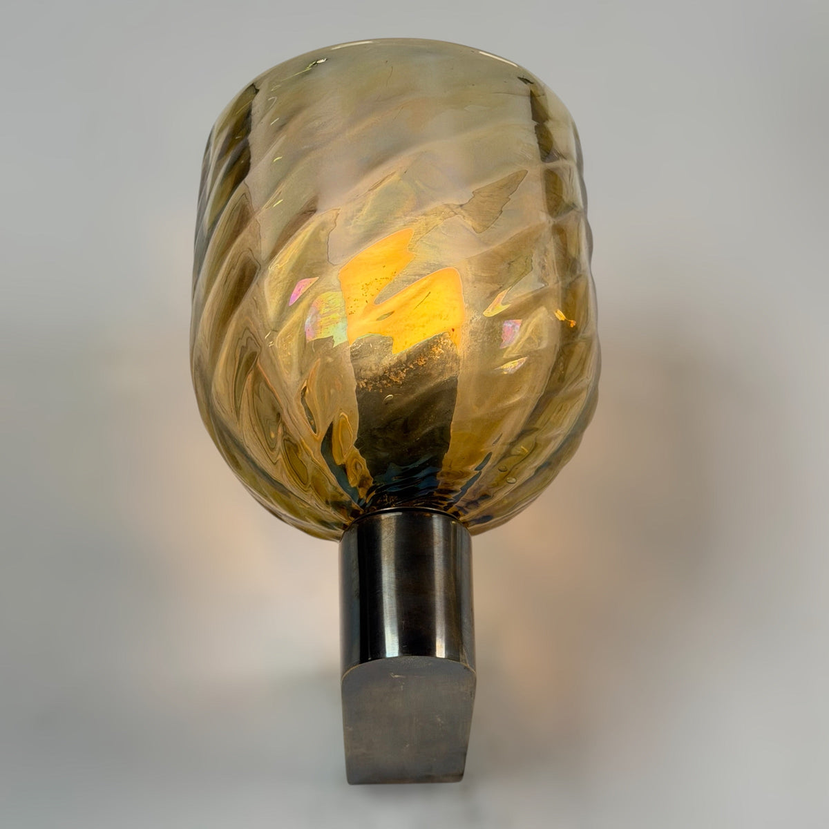 Pair of Iridescent Hammered Murano Glass Wall Sconces by Archimede Seguso, 1940s Sconces