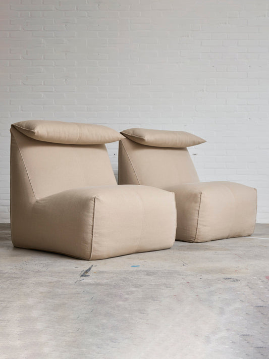 Pair of 'Le Bambole' Lounge Chairs by Mario Bellini for B&B Italia Chairs