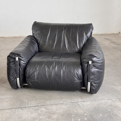 Pair of Mid-Century Armchairs by Giuseppe Munari for Poltrona Munari, 1970s Chairs