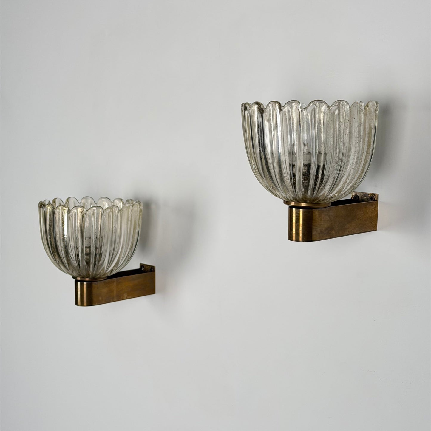 Pair of Murano Crystal Sconces with Suspended Gold Leaf Particles by E. Barovier Sconces