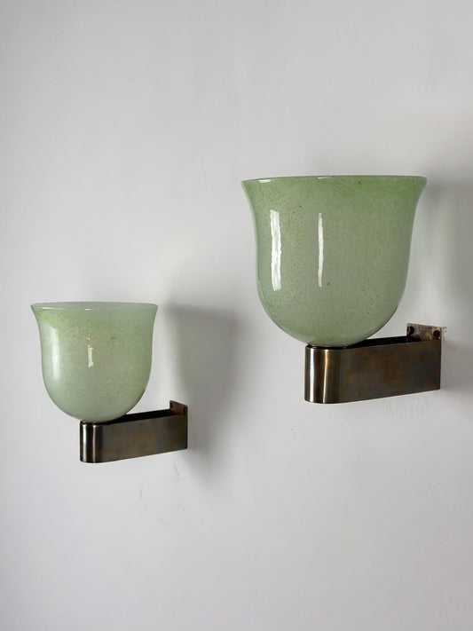 Pair of Murano Glass Wall Sconces by Tomaso Buzzi for Venini, Green & Gold, 1940s Sconces