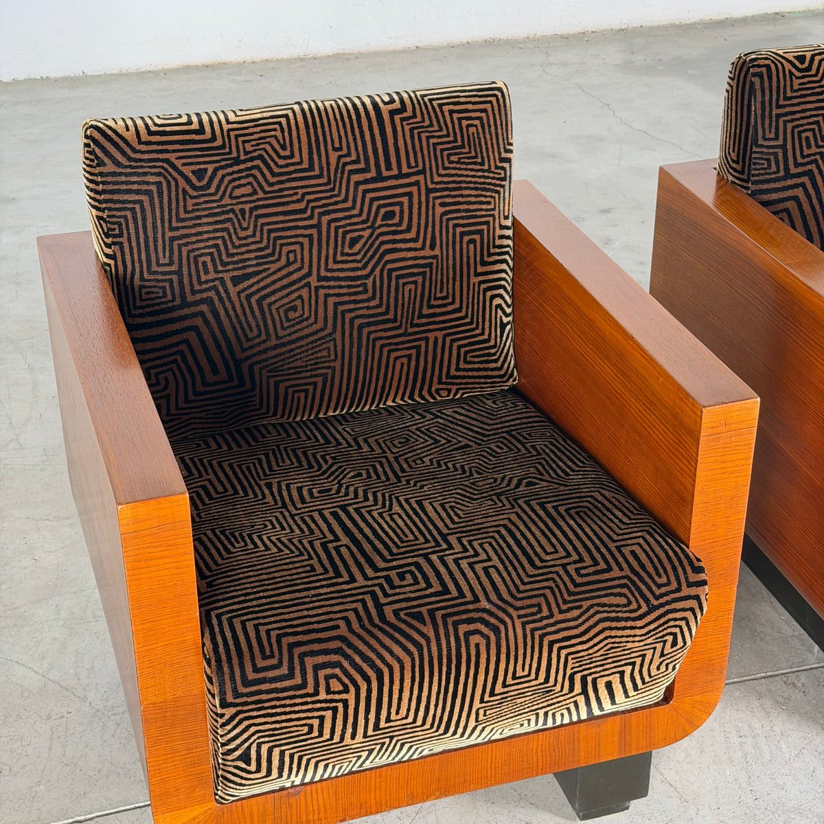 Pair of Rationalist Club Armchairs by Giuseppe Pagano, Reimagined by FORME, 1930s Armchairs