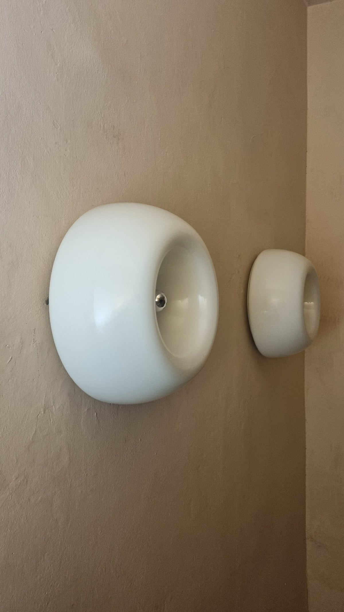 Pair of Velella Wall/Ceiling Lamps by Achille and Pier Giacomo Castiglioni for Flos, 1967 Sconces
