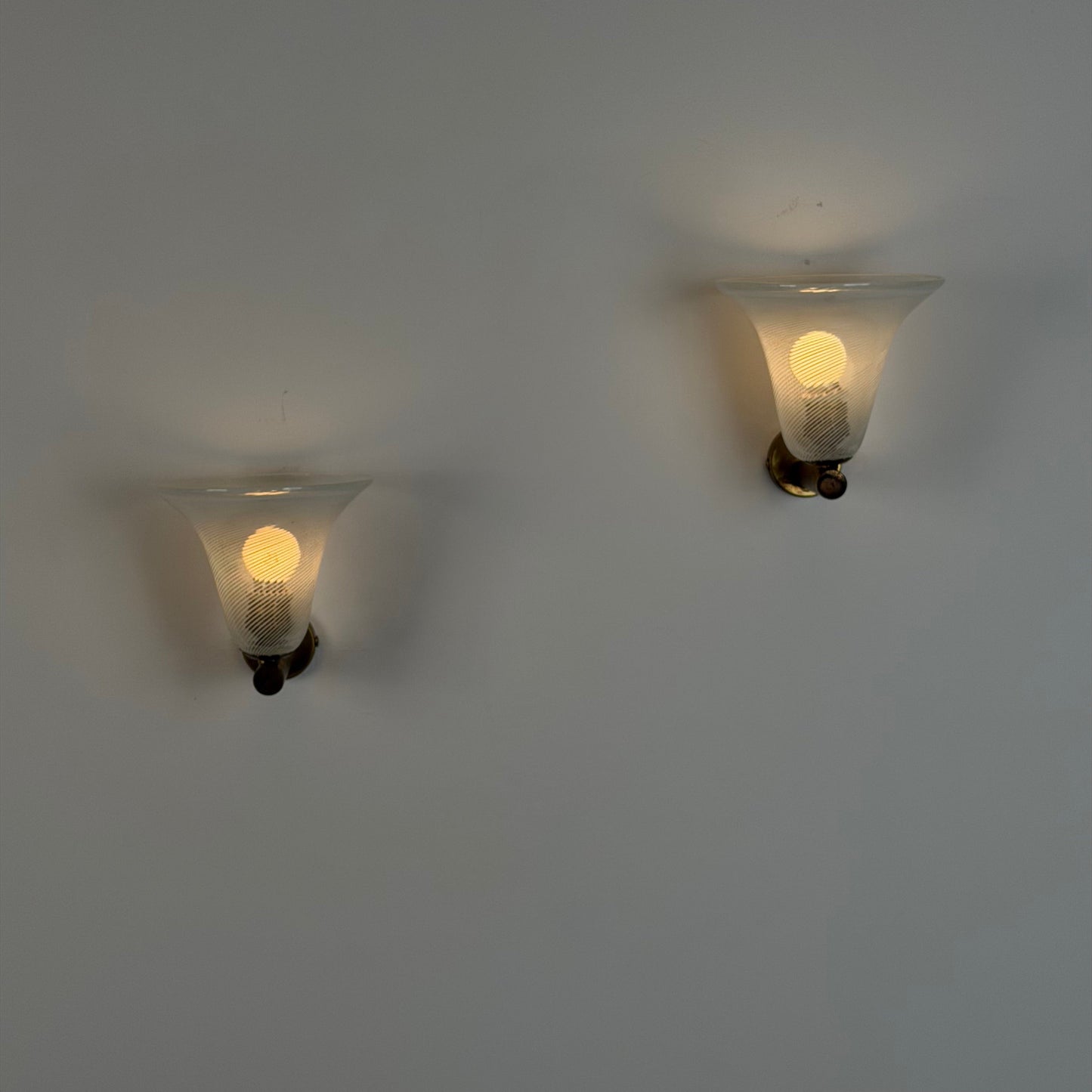 Pair of Wall Sconces "Torcello" Attributed to Carlo Scarpa for Venini, 1940s Sconces