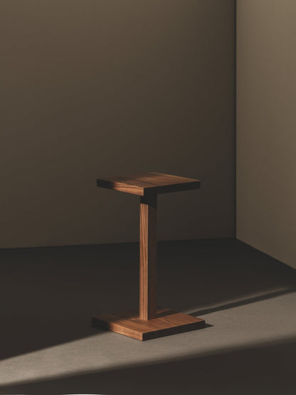 Peana Molina Side Table End Tables
