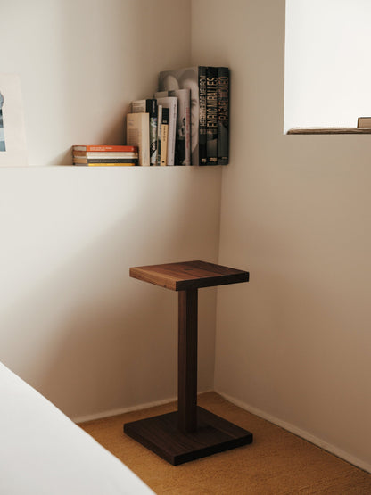 Peana Molina Side Table End Tables