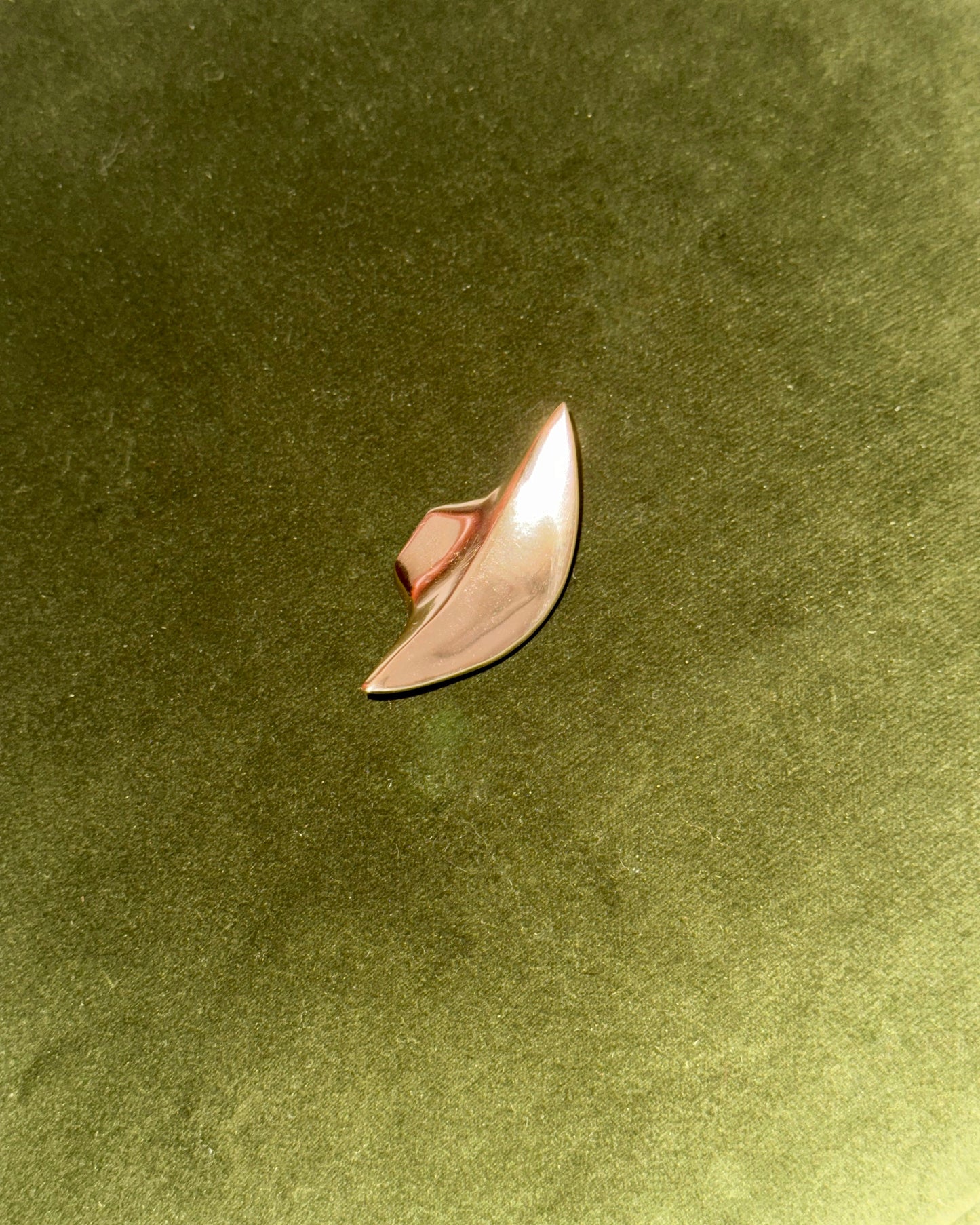 Petal Knob/Hook Hardware