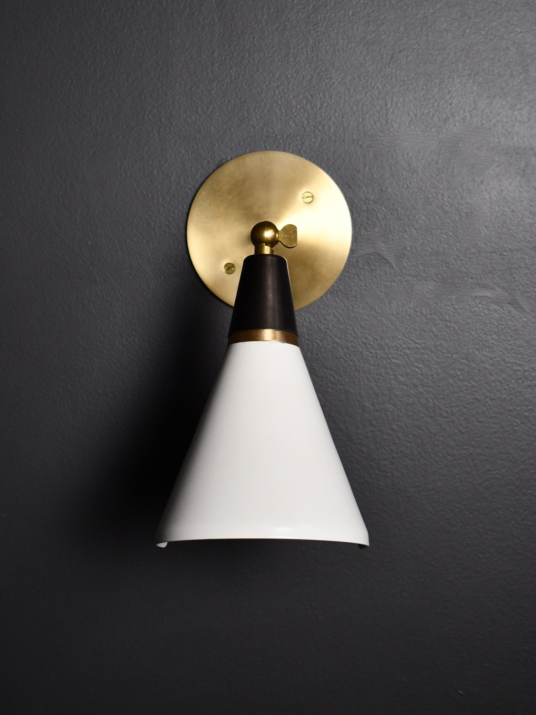 Petite Magari Wall Lamp Sconces
