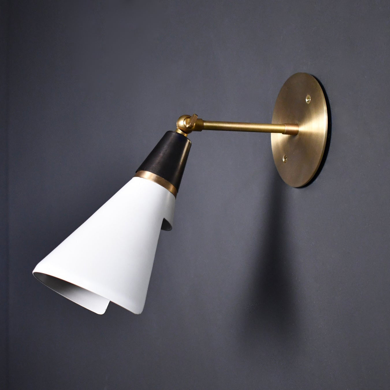 Petite Magari Wall Lamp Sconces