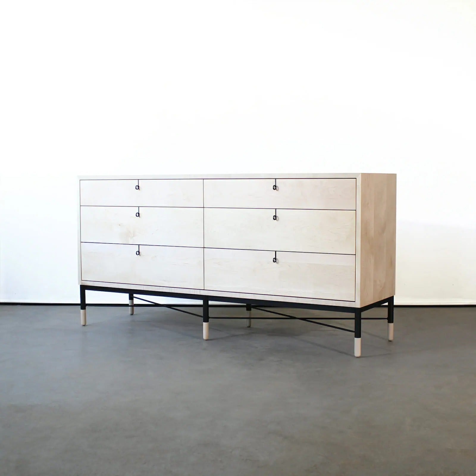 Phillip Dresser Dressers