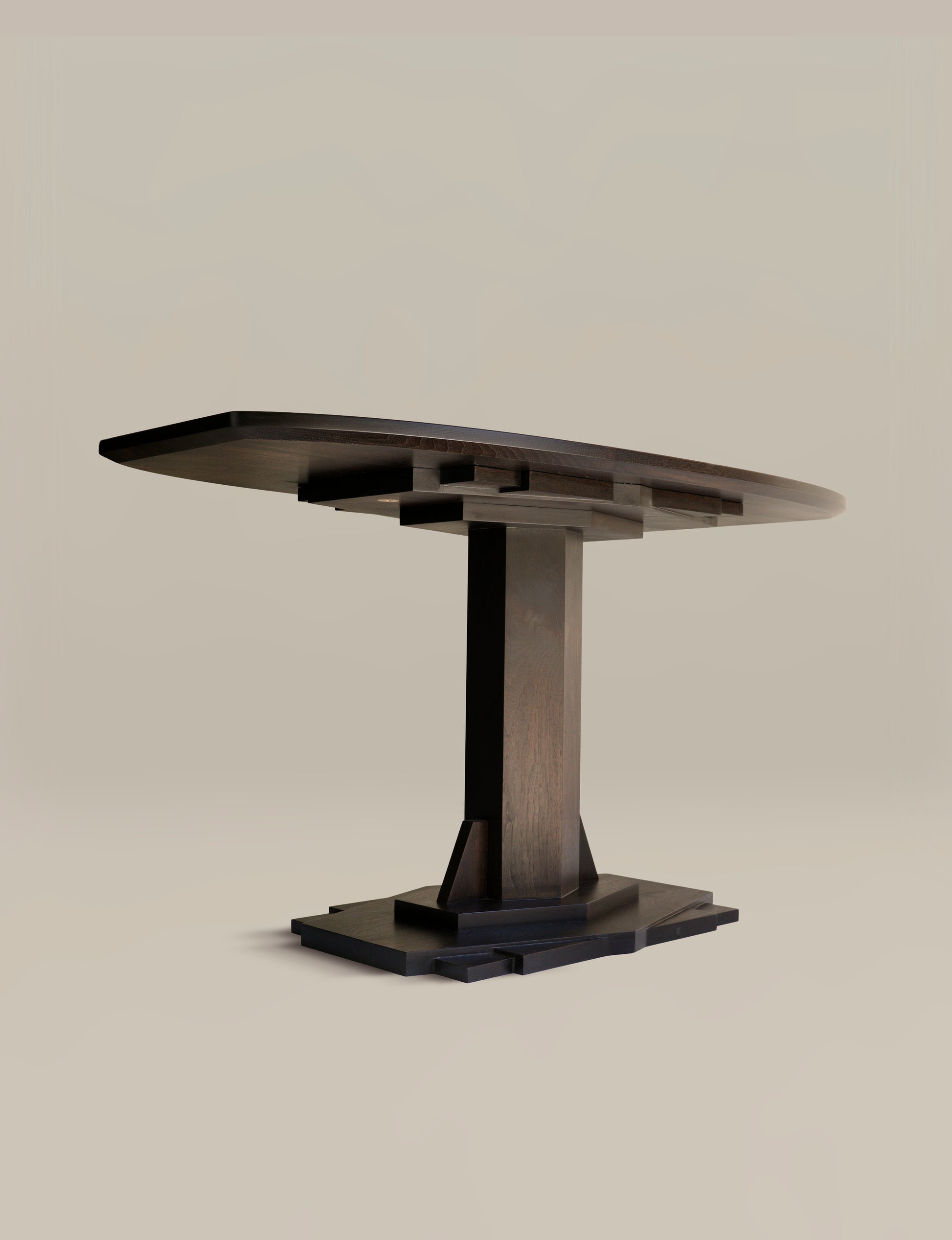 Pillar Table Dining Tables