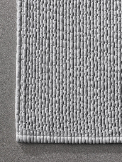 Pliss Bath Mat in Ghiaccio by Society Limonta