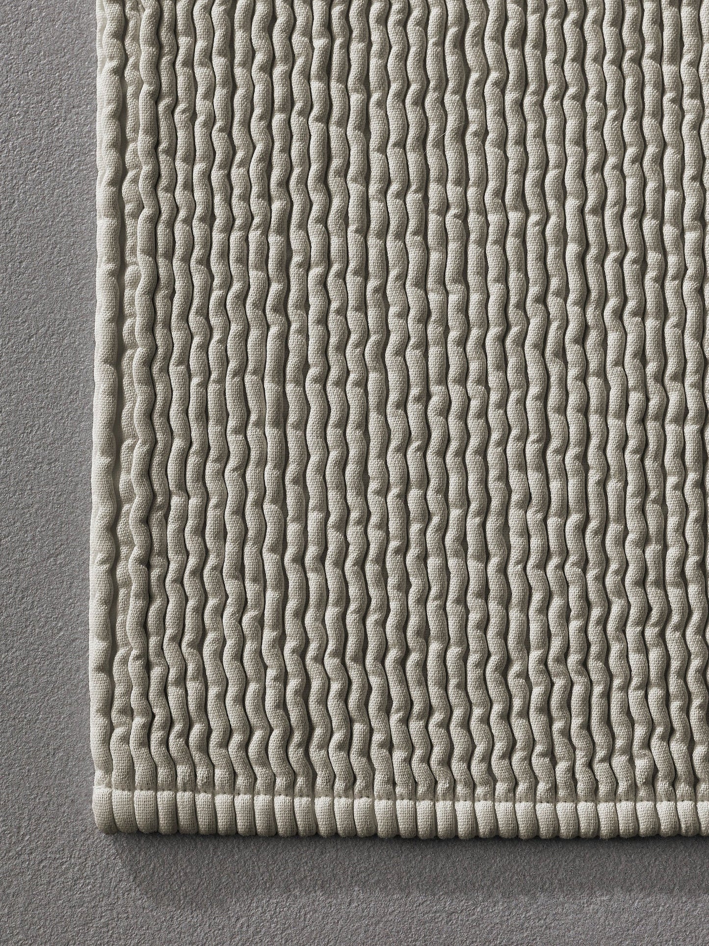 Pliss Bath Mat in Mastice by Society Limonta