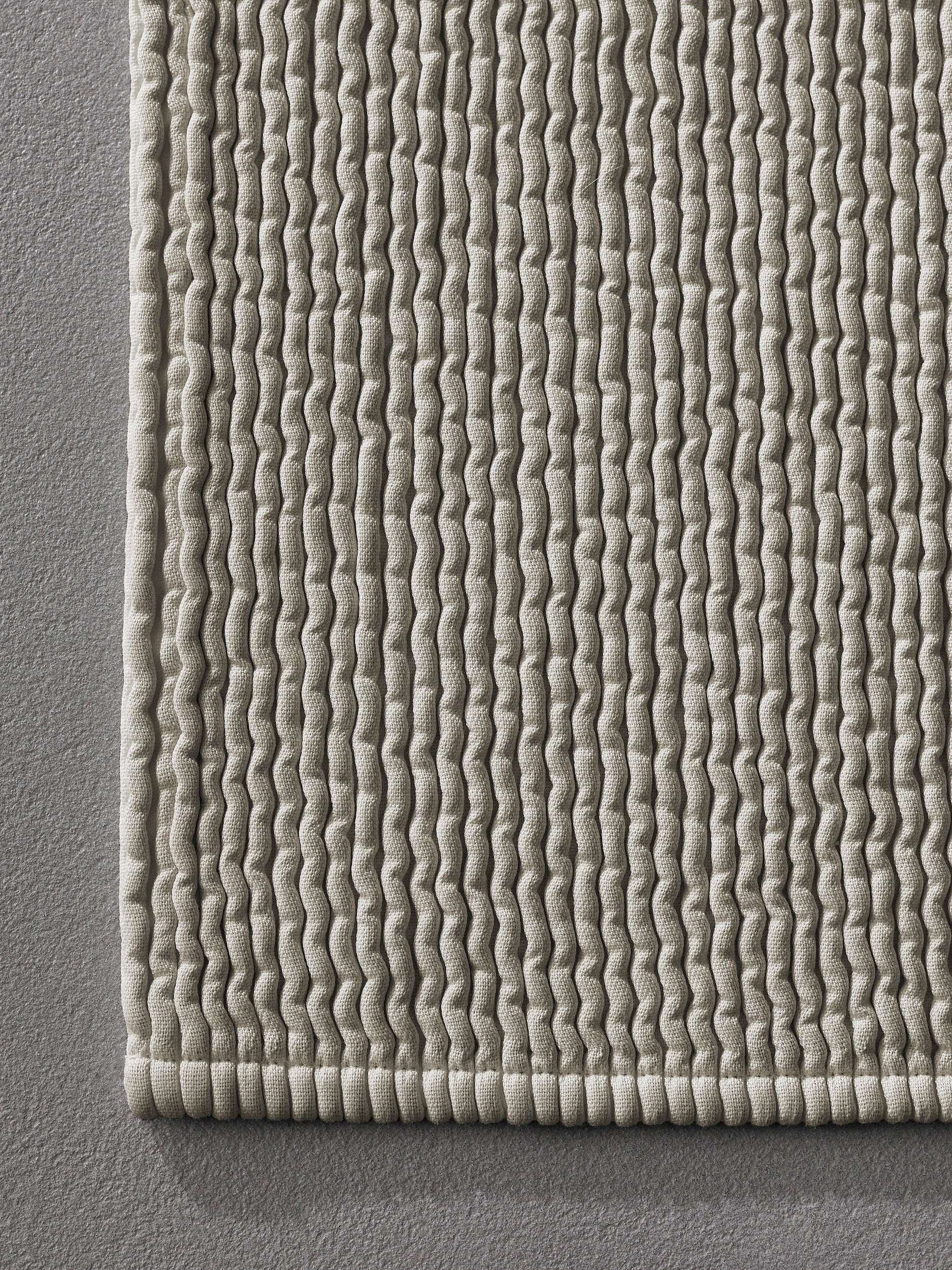 Pliss Bath Mat in Mastice by Society Limonta