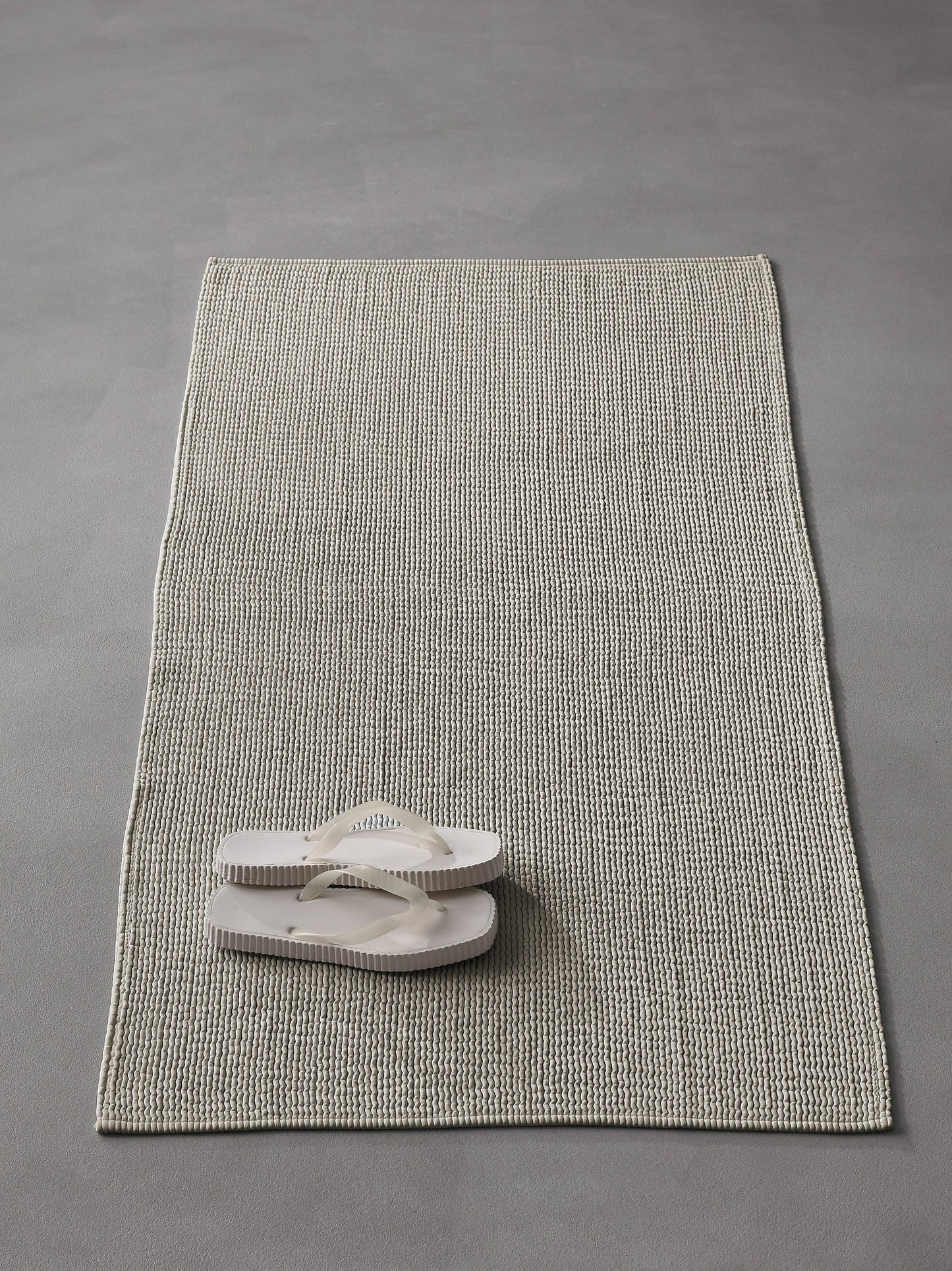 Pliss Bath Mat in Mastice by Society Limonta
