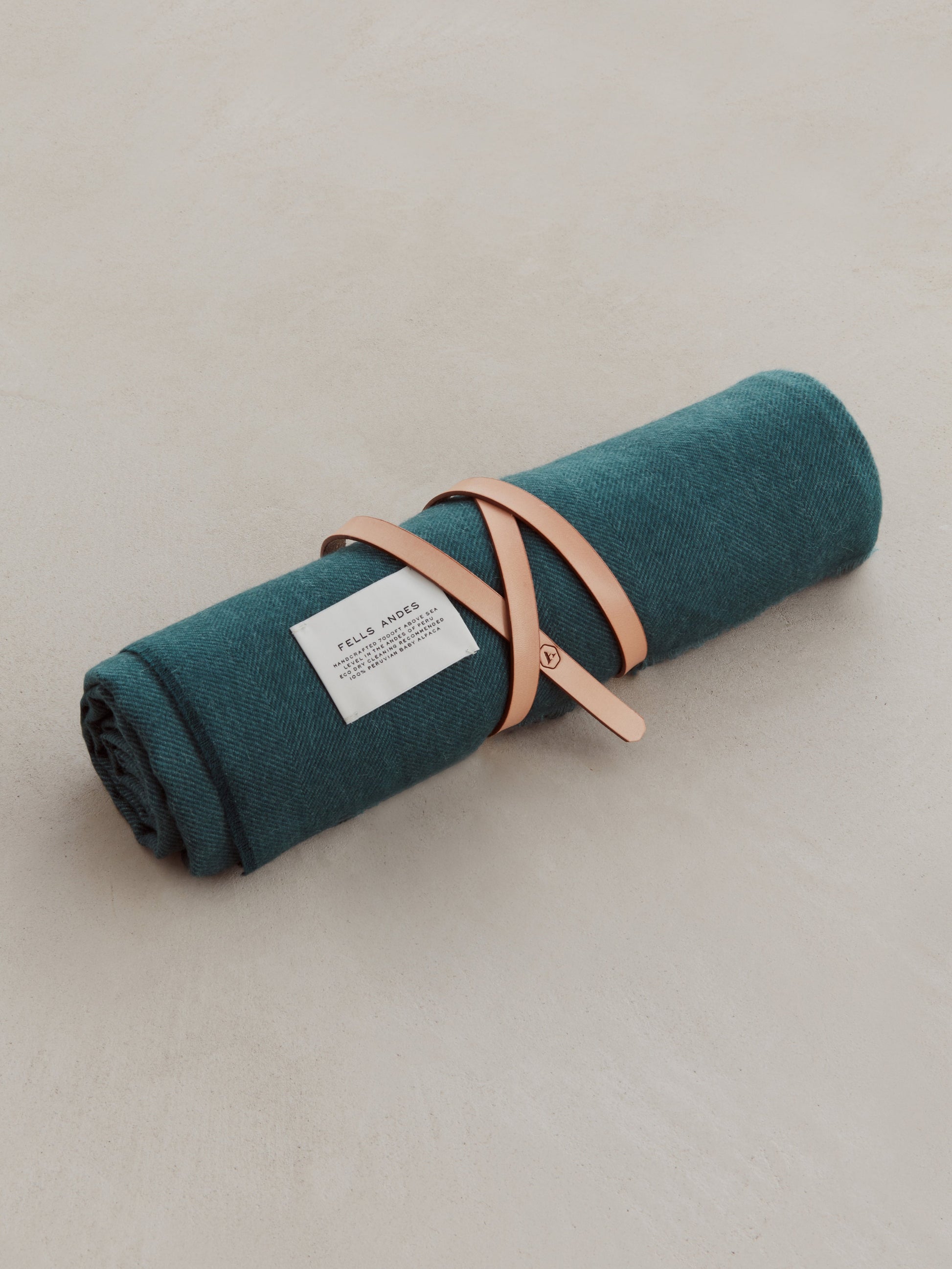 Pluma Throw - Forest Throws
