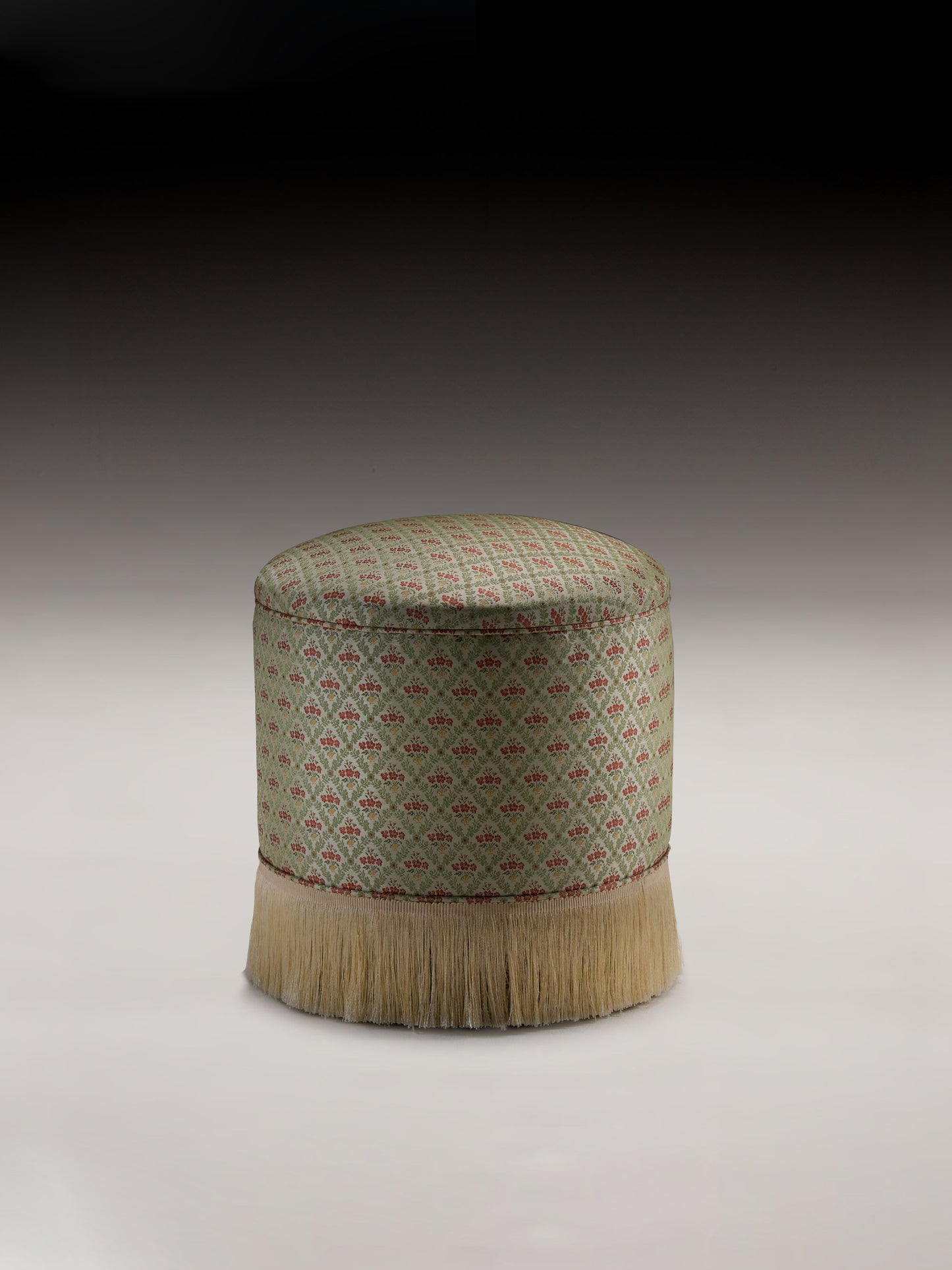Pomona Poef in Brandt's Trellis Stools