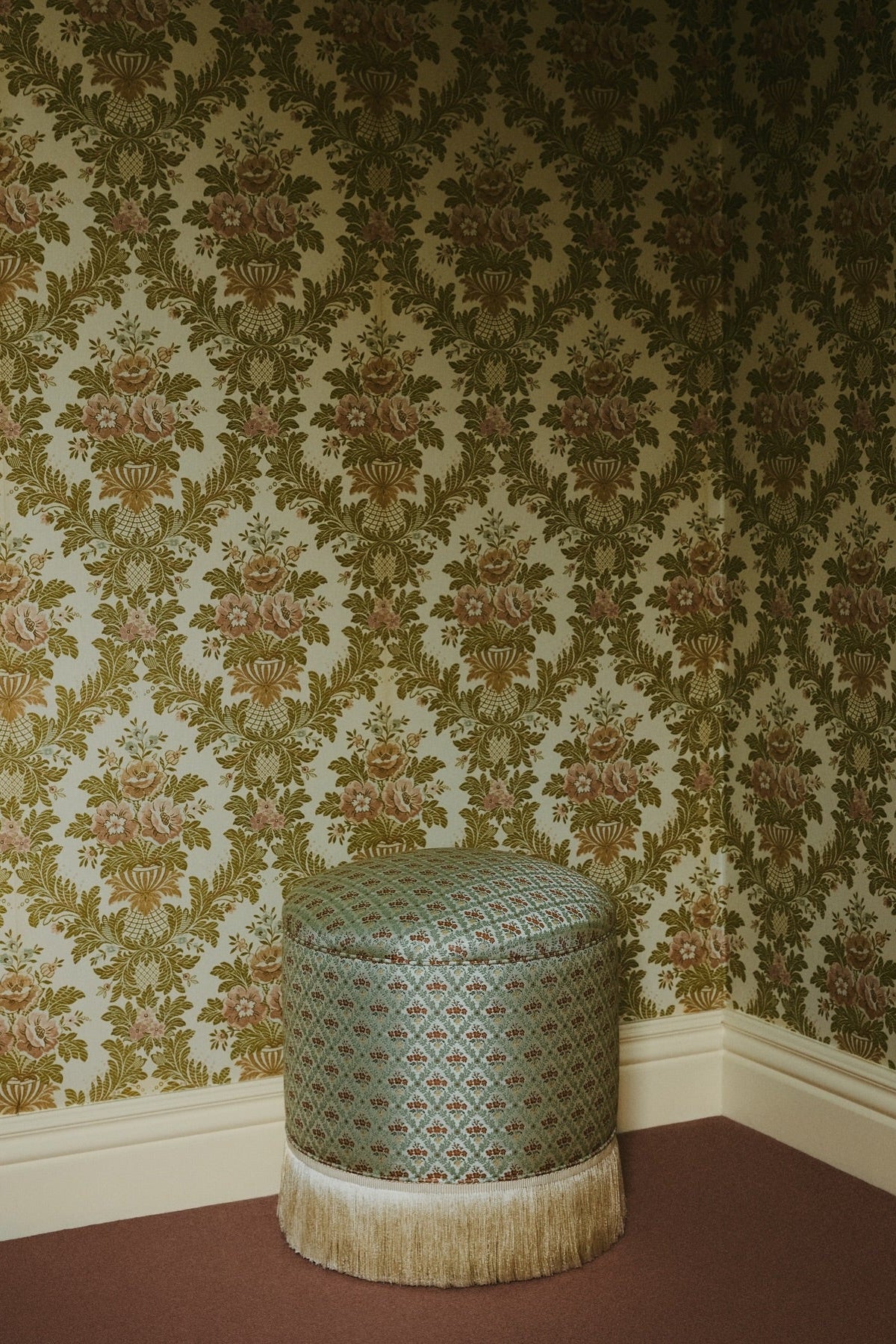 Pomona Poef in Brandt's Trellis Stools