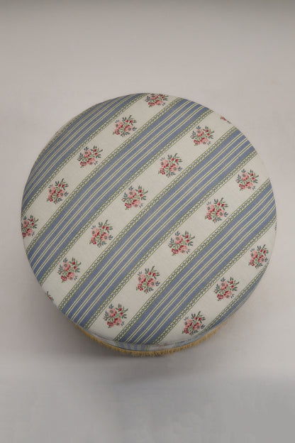 Pomona Poef in Sofa Stripe Stools