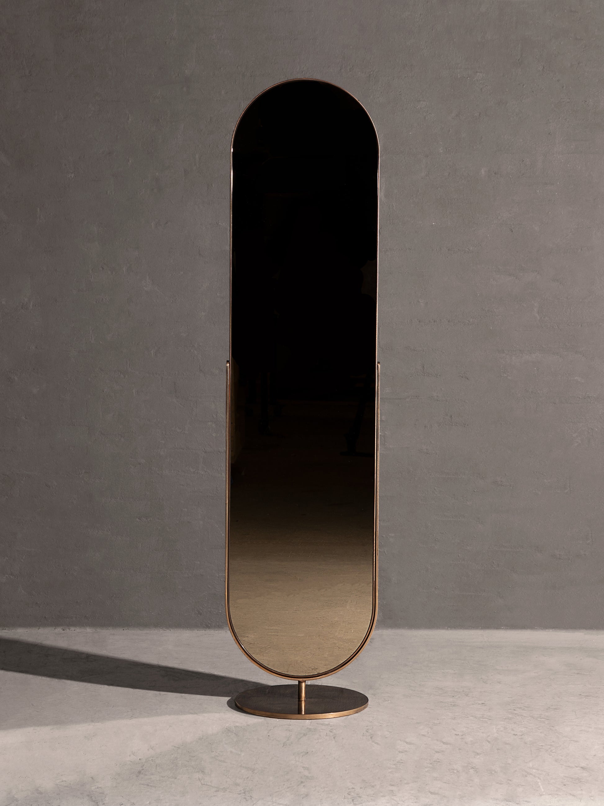 Port Free Mirror Mirrors