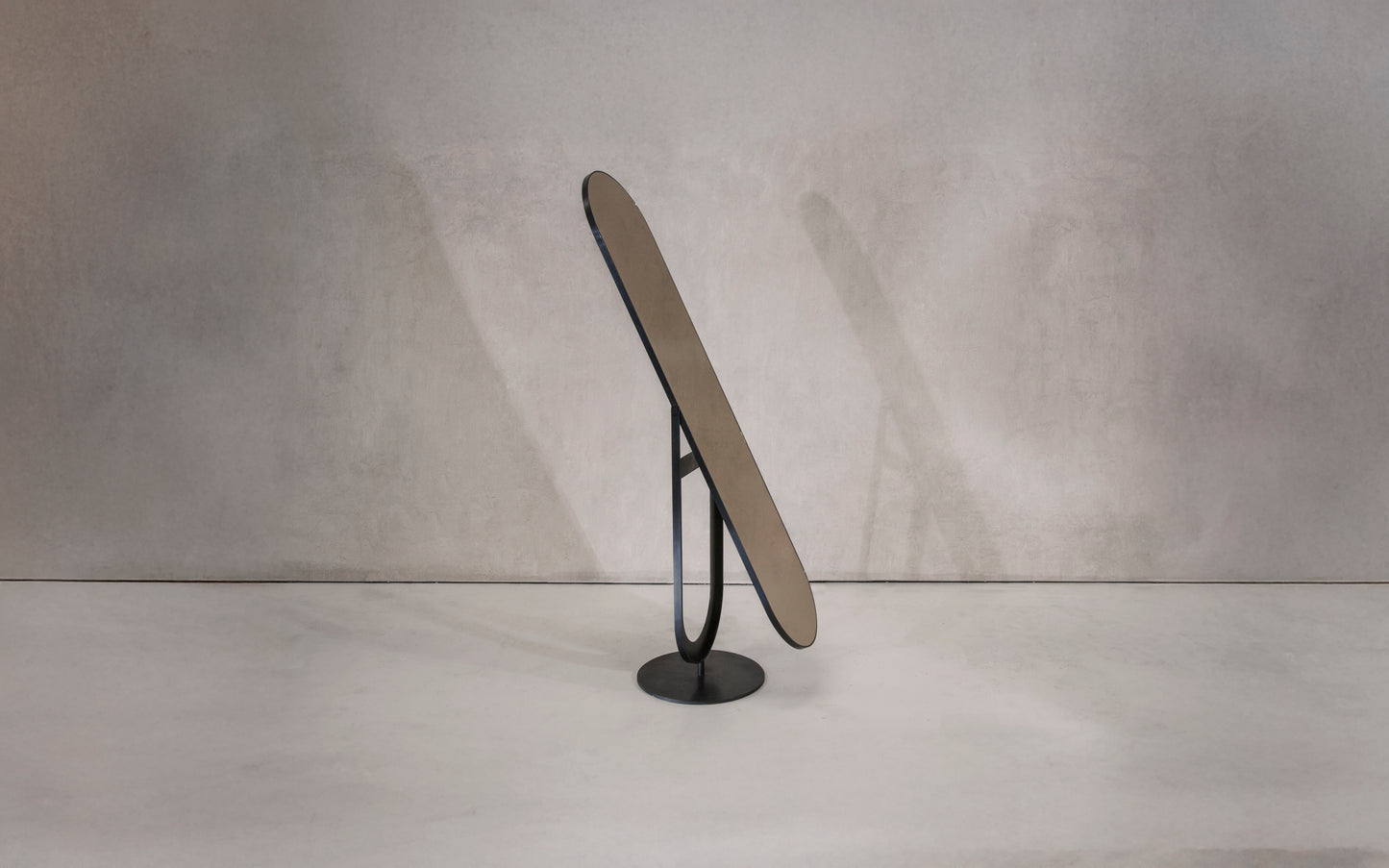 Port Free Mirror Mirrors