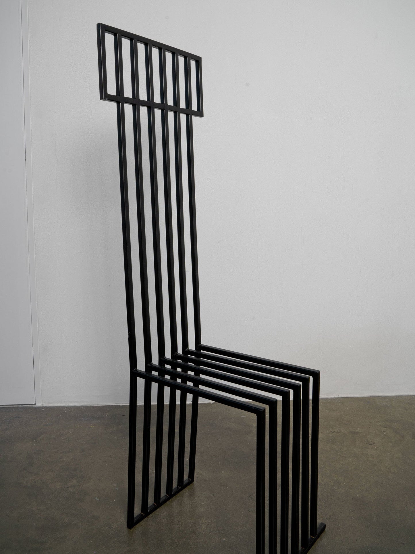 Postmodern Metalwork Throne Chair Chairs