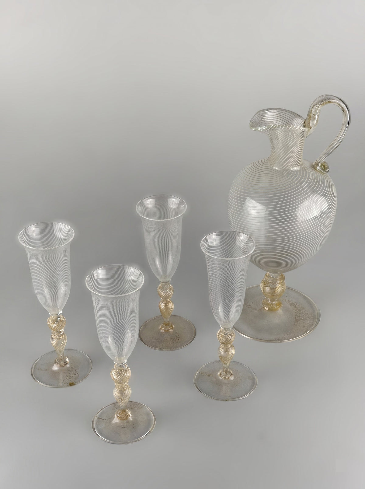 Rare Champagne Set by Carlo Scarpa for Venini, Reticello & Gold Leaf, 1930s Glassware