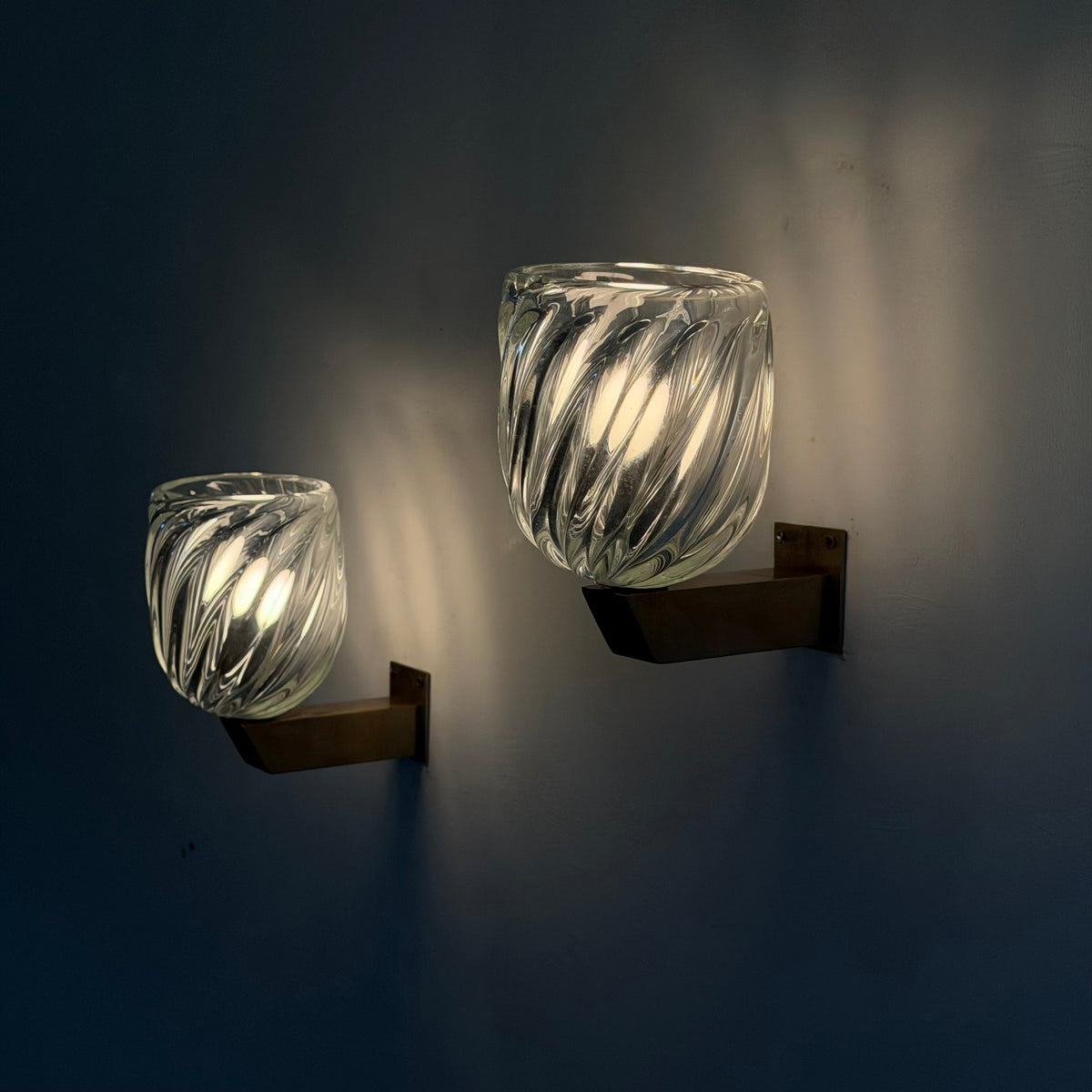 Rare Pair of "Mezzo Diamante" Murano Glass Wall Sconces by Carlo Scarpa for Venini, 1940s Sconces