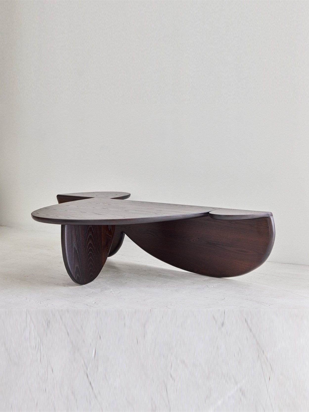 Respire Coffee Table by Gregory Beson Coffee Tables