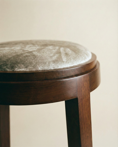 Hendrix Counter & Bar Stool