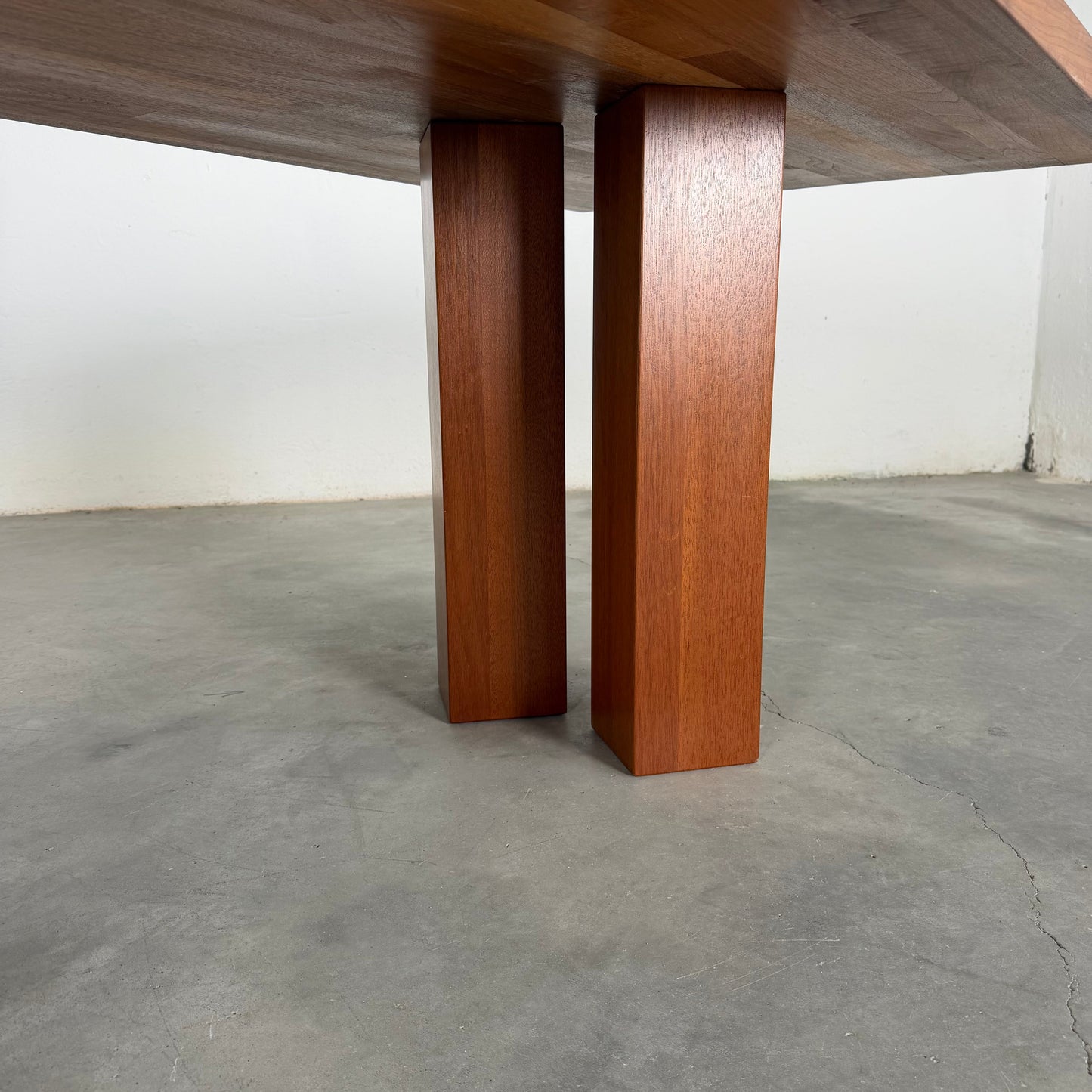 Roberto Poggi for Poggi, Model TL63 Solid Walnut Dining Table, Italy, 1960s Dining Tables