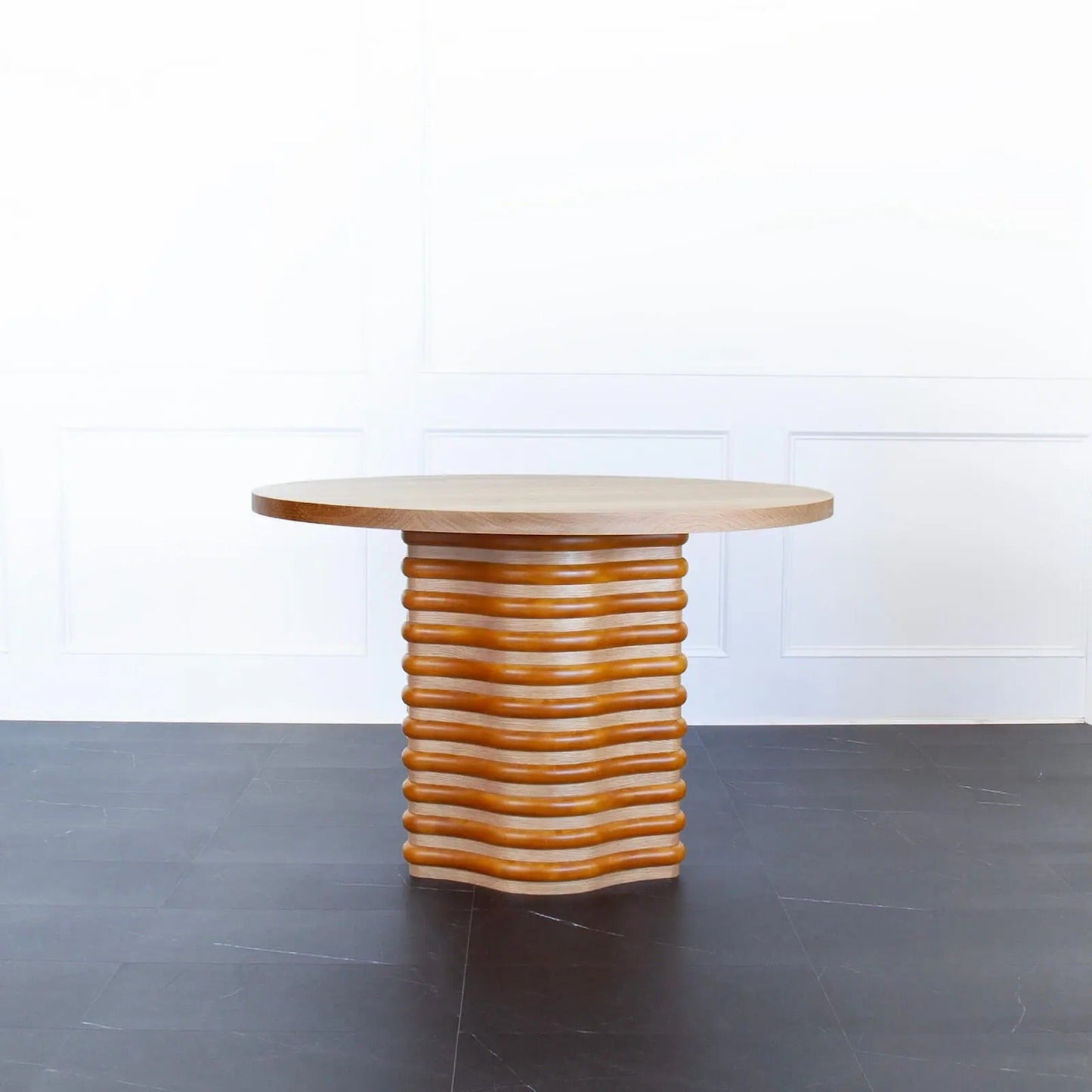 Roslin Pedestal Table Dining Tables