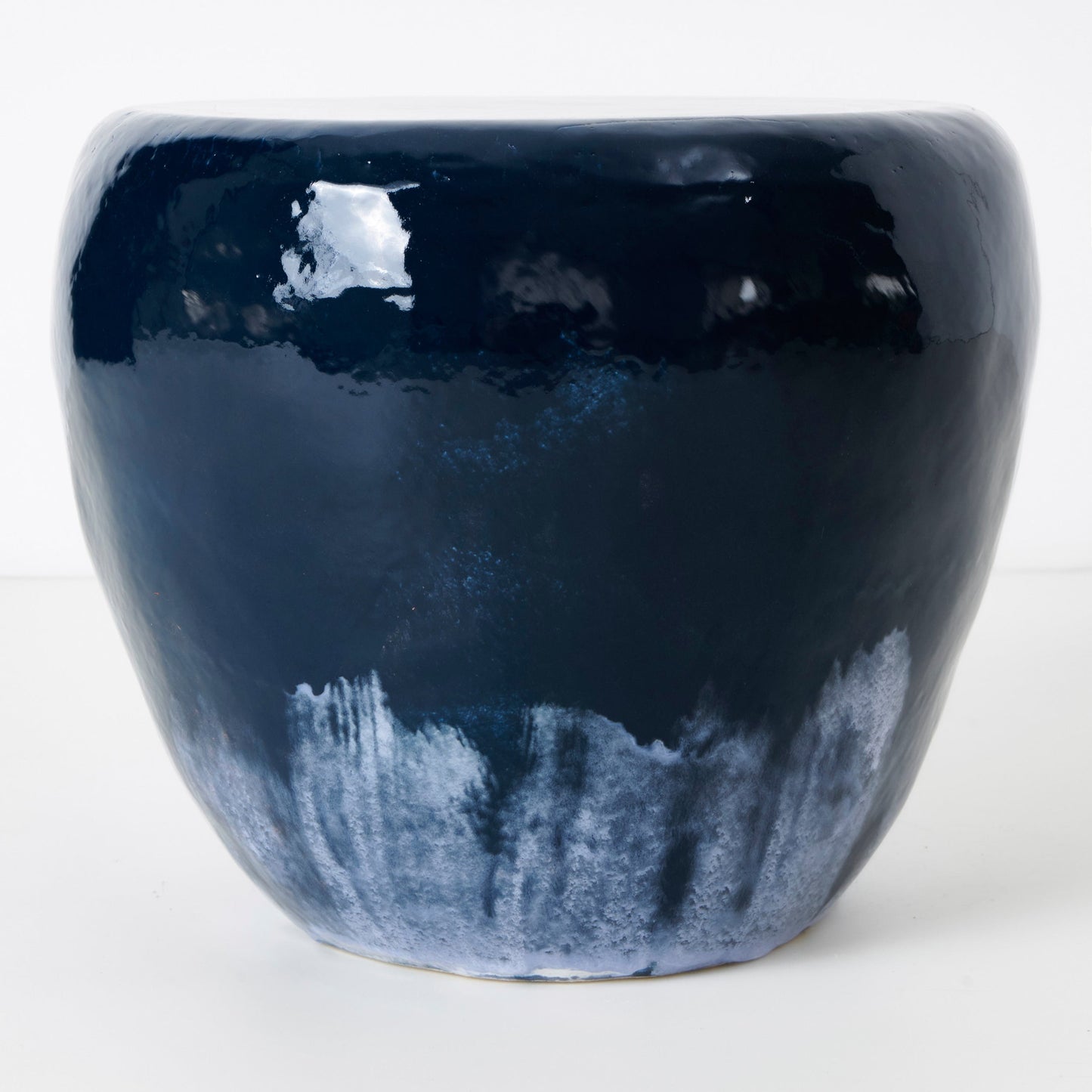 Rounded Medium Ceramic Side Table in Navy with Brushed White End Tables
