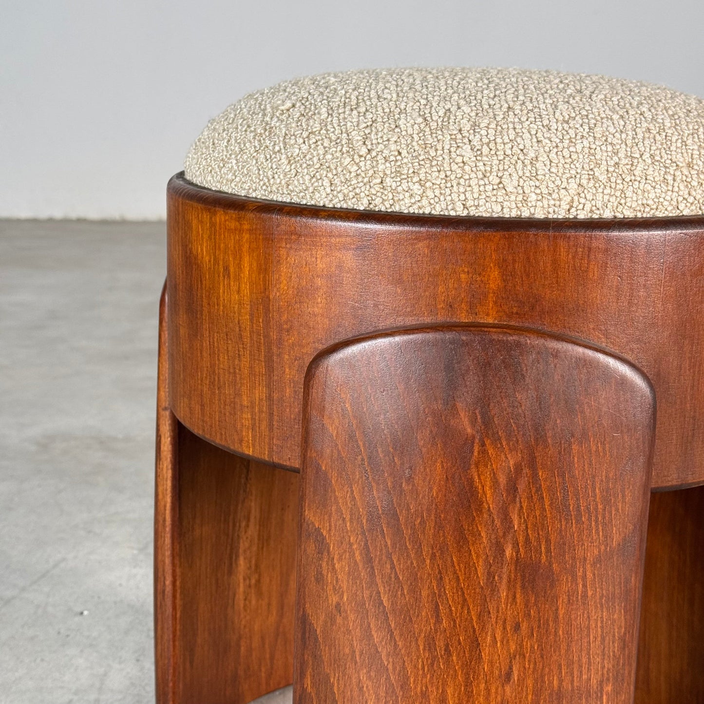 Sculptural Ash Wood Stool with Dedar Milano Boucle Champagne by FORME, Italy Stools