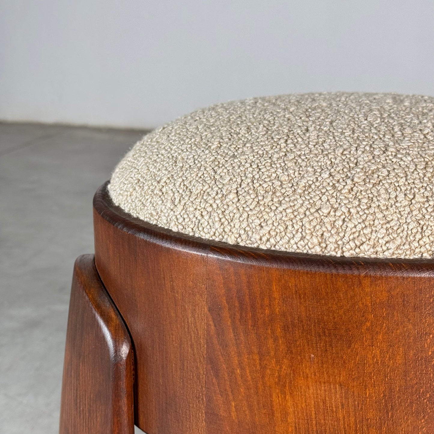 Sculptural Ash Wood Stool with Dedar Milano Boucle Champagne by FORME, Italy Stools