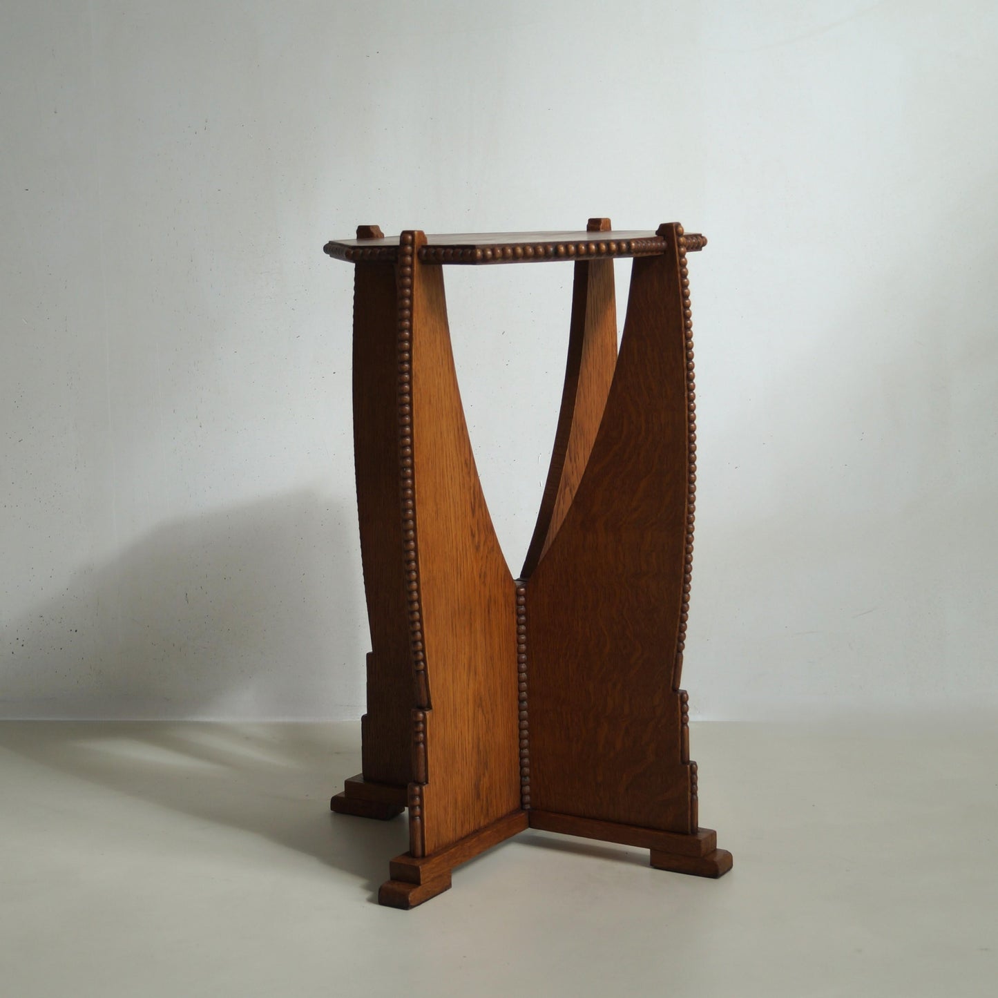 Sculptural Dutch Art Deco Amsterdam School Pedestal Table, 1920s End Tables