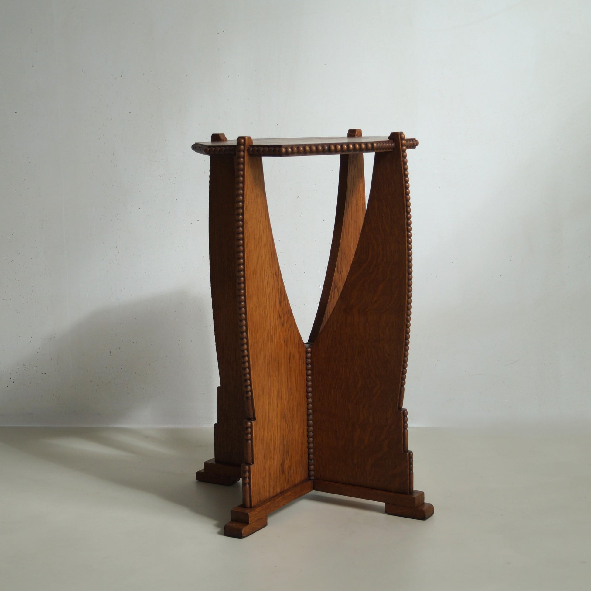 Sculptural Dutch Art Deco Amsterdam School Pedestal Table, 1920s End Tables